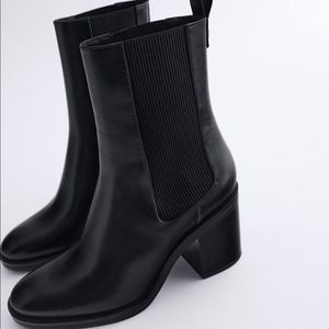 ZARA wide heeled stretch ankle boots. EU 40/US9